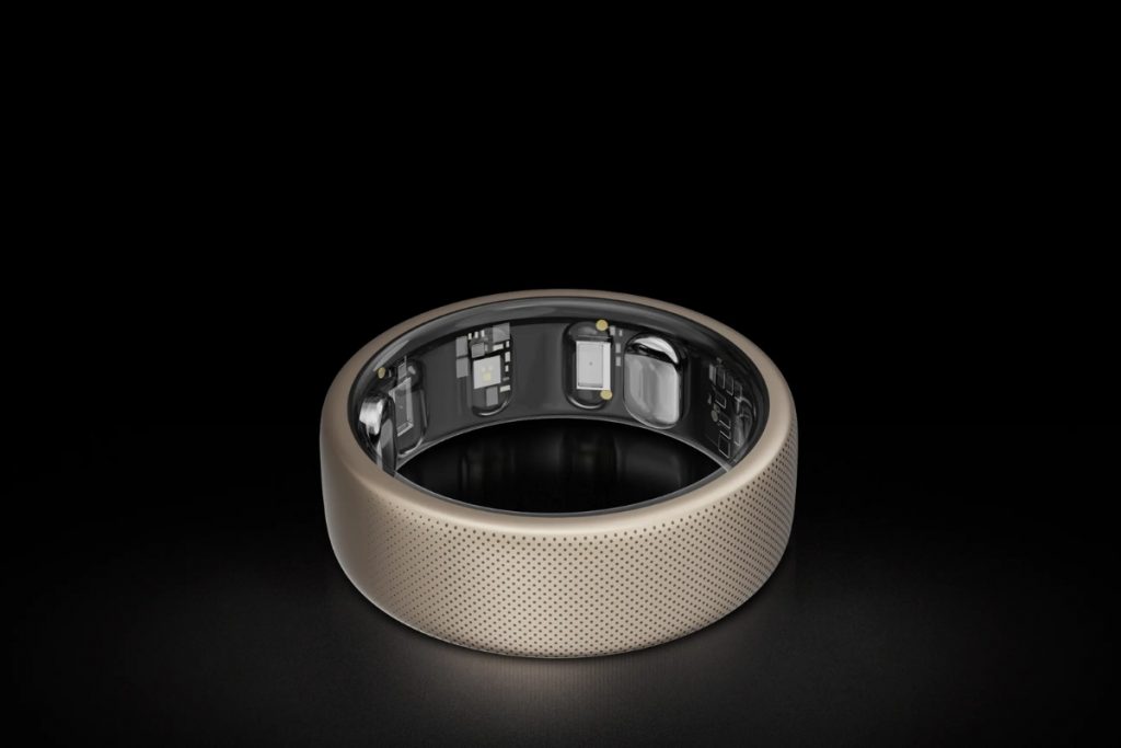 Amazfit Helio Ring vs. Oura Ring